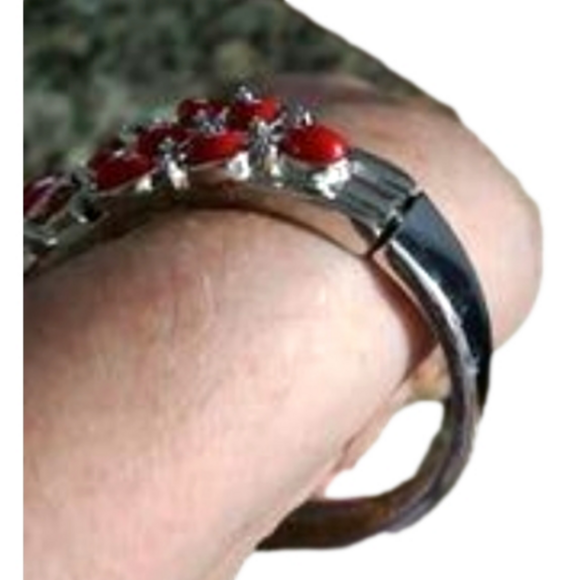 π₯HOST PICK π₯9/02 Red Howlite Silvertone Jewelry - Picture 4 of 5